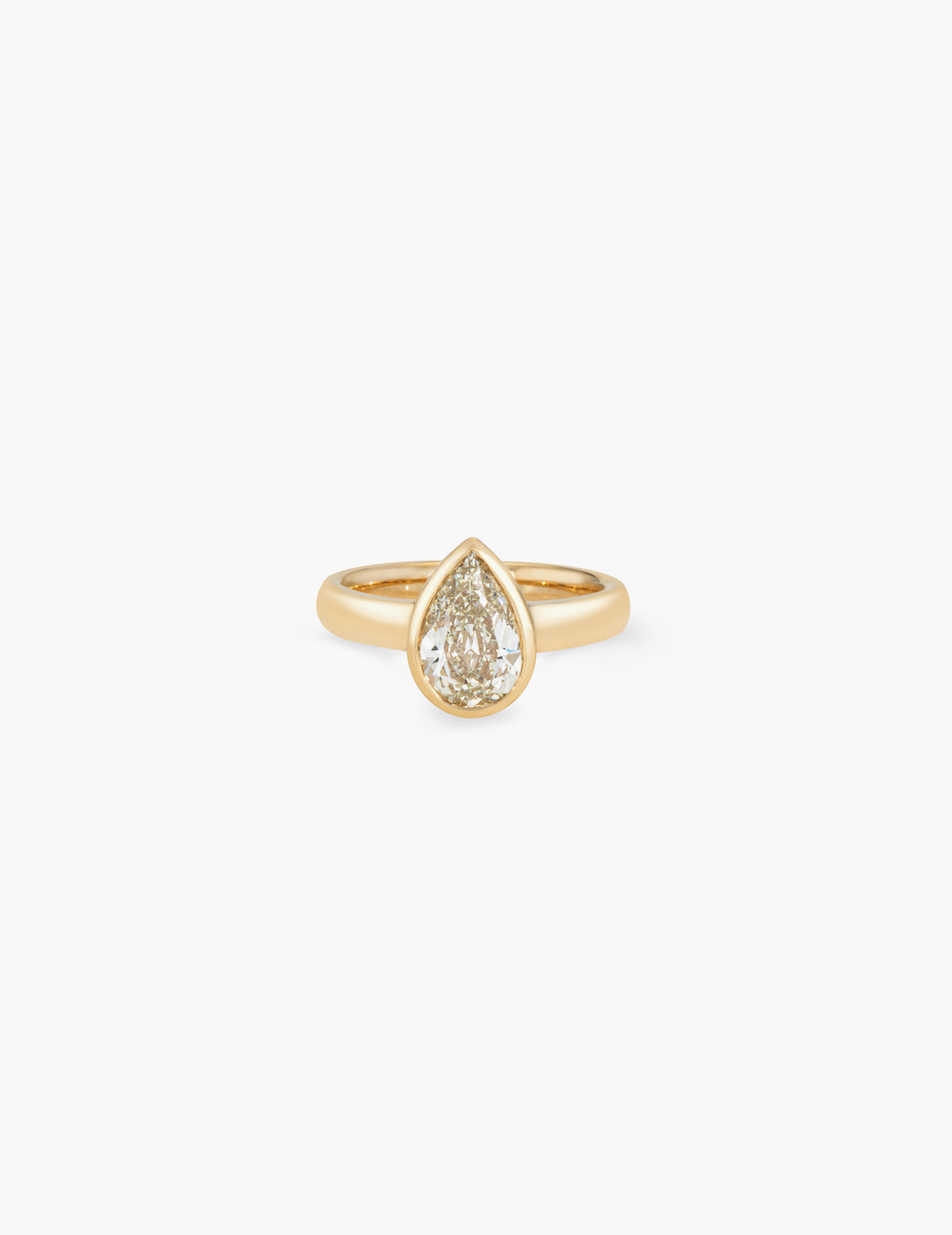 Lucia Ring